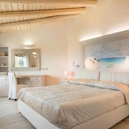 [villa Sul Mare] Con Piscina E Jacuzzi Privata Baja Sardinia