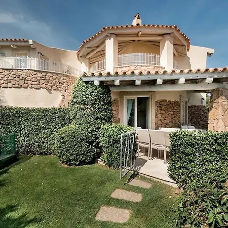 Villa [villa Sul Mare] Con Piscina E Jacuzzi Privata