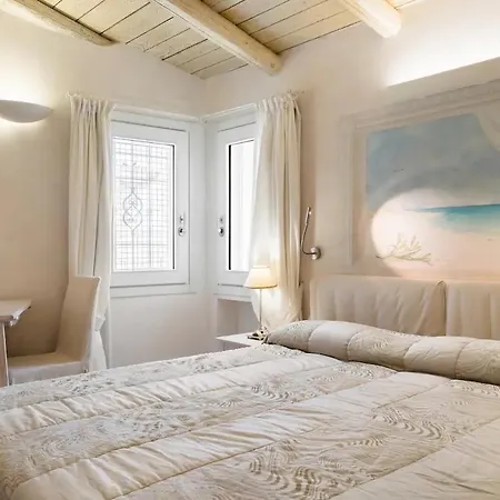 [villa Sul Mare] Con Piscina E Jacuzzi Privata * Baja Sardinia