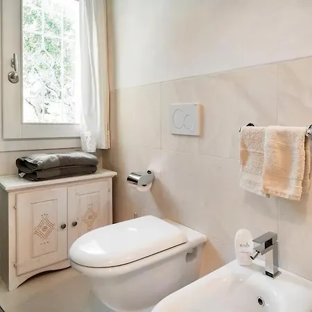 [villa Sul Mare] Con Piscina E Jacuzzi Privata Villa *