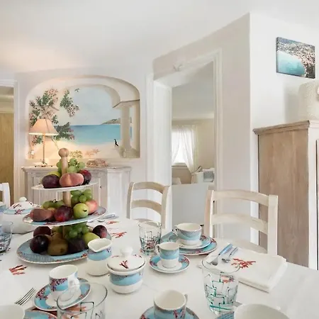 Villa Sul Mare Con Piscina E Jacuzzi Privata *
